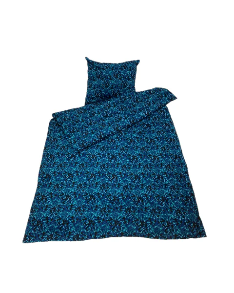 Danish Pluche: European Single Bed Sheets - Blue - Image 4